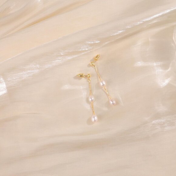 Women's 14k Gold Plated Cute Bow Design Dainty Gold Dangle Drop Earrings - Picture 7 of 8